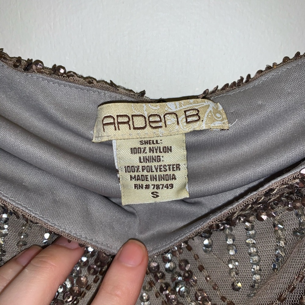 Arden B Sequin Skirt - Picture 2 of 2
